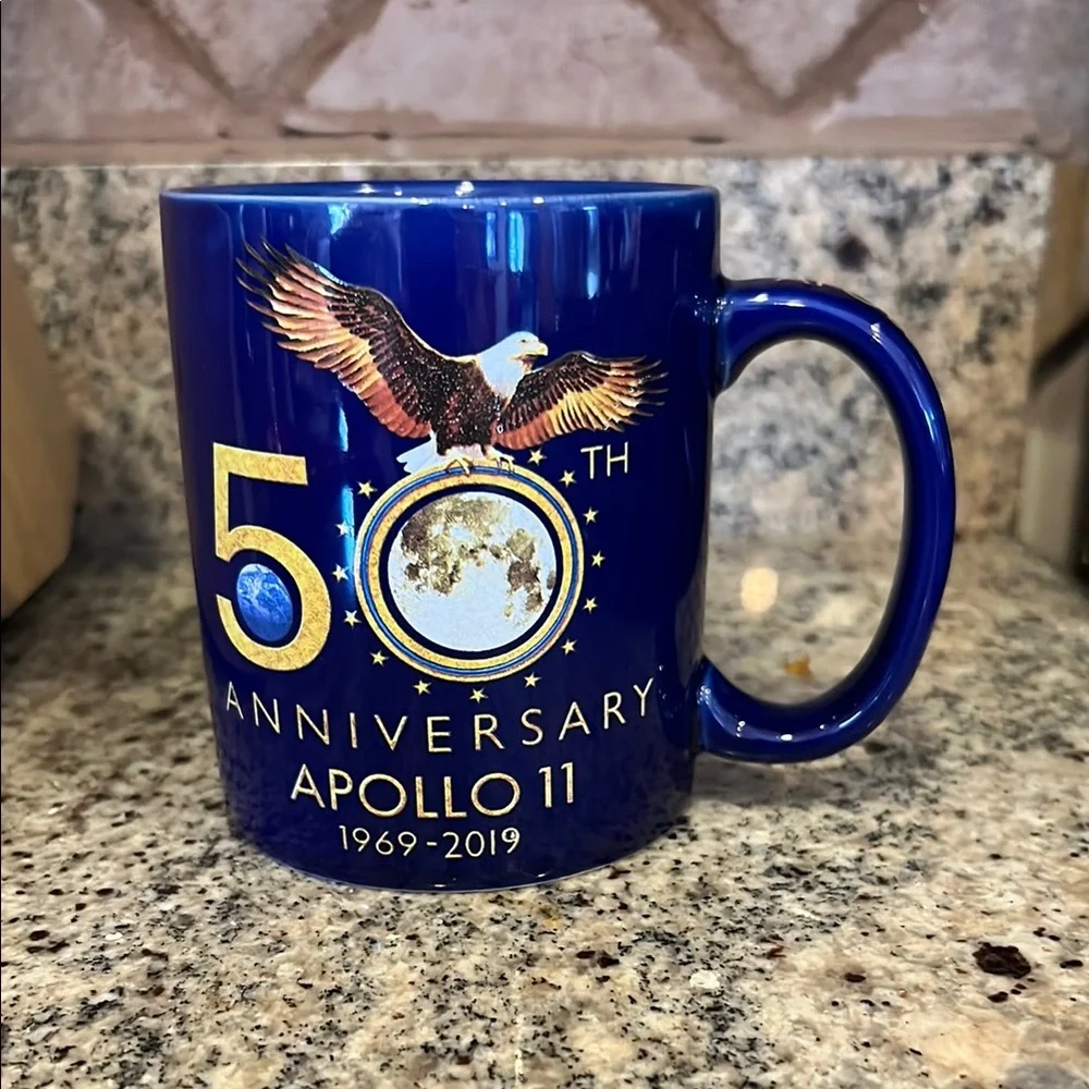 Apollo 11 Official 50th Anniversary Blue Mug - Picture 1 of 4
